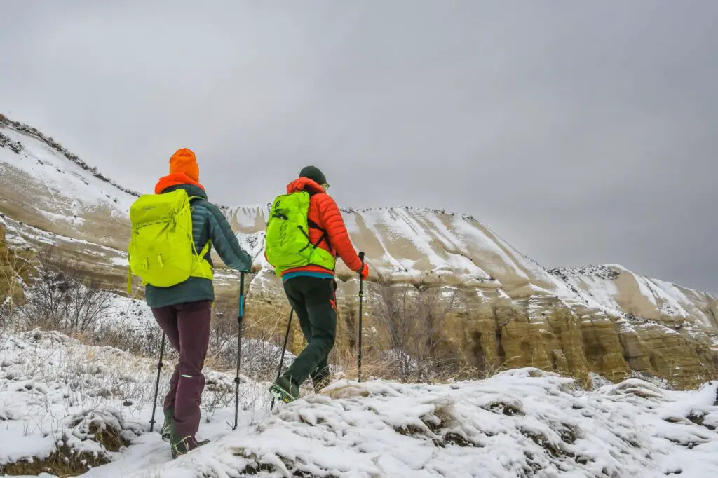 marche dans la vallée blanche en Cappadoce Turquie