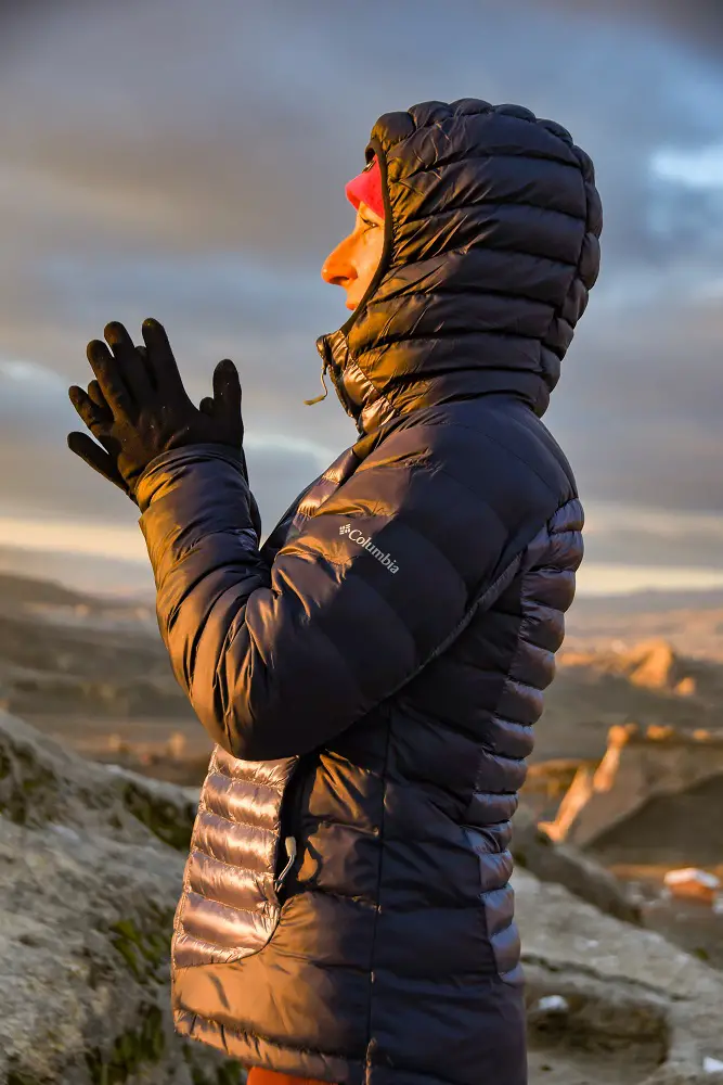 observation du couché de soleil en Cappadoce l'hiver