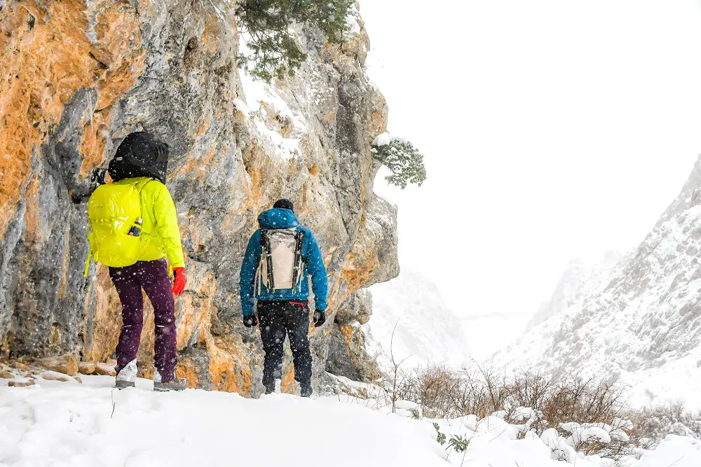 Test de la capuche overcap sous la neige en turquie dans le massif du Mont Taurus