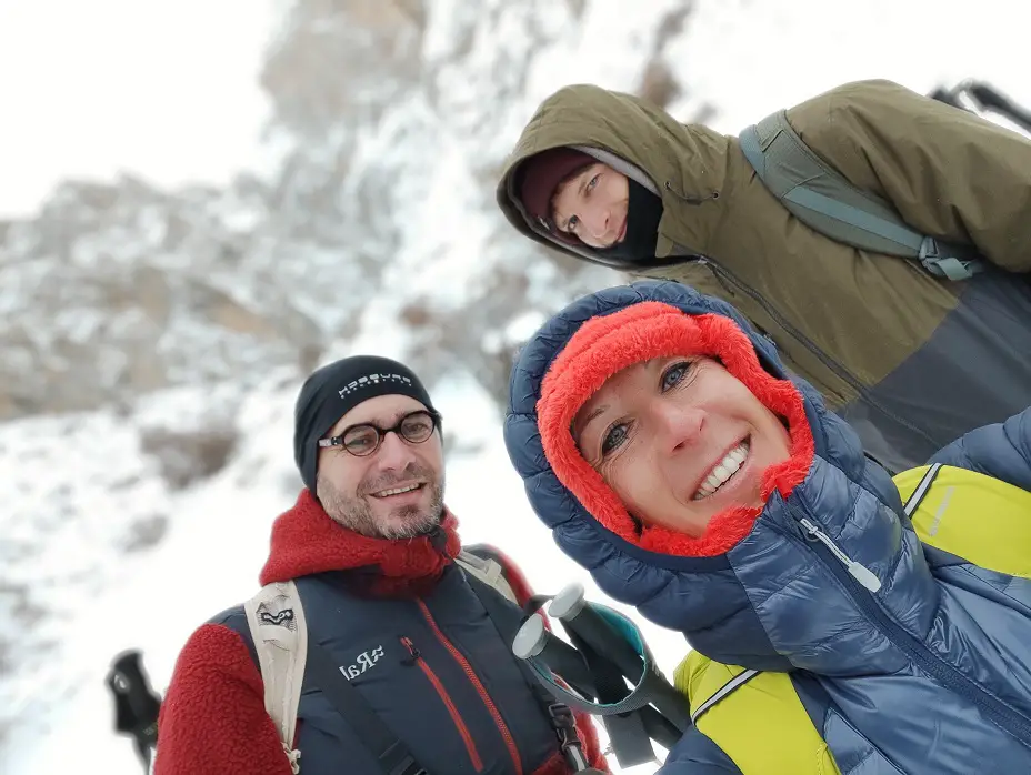 Trio de randonneur dans le parc national Aladaglar en turquie