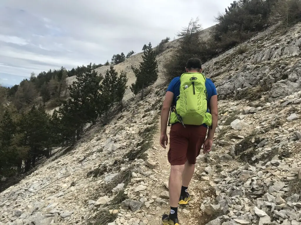 Derniers metres avant le sommet du Mont Ventoux à 1909 m