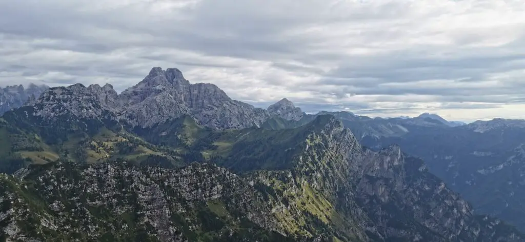 Parc National des Dolomites trek alta via 2