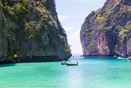 la baie de Maya sur l'île de Koh Phi Phi en Thailande 