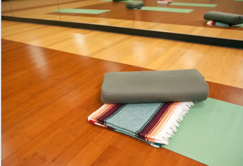 Les accessoires indispensables pour pratiquer le Yoga 