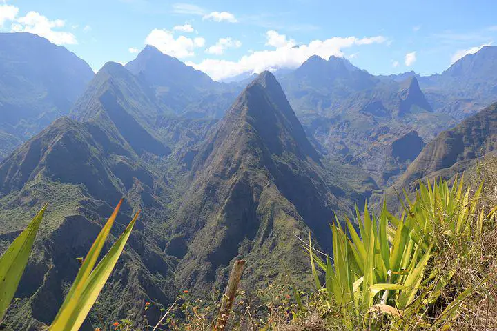 le cirque de Mafate une des plus belles randonnées  de la Réunion