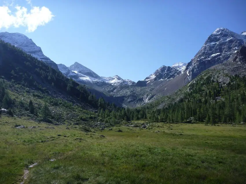 montagnes enneigées à Innere Gelttalam durant notre transalpine