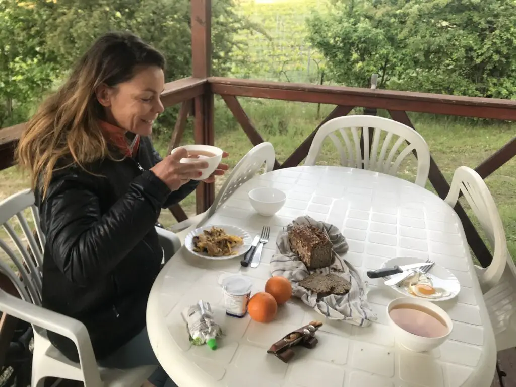 PDJ au Camping de la Gautière avant de partir pour l'ascension à pied du Mont Ventoux