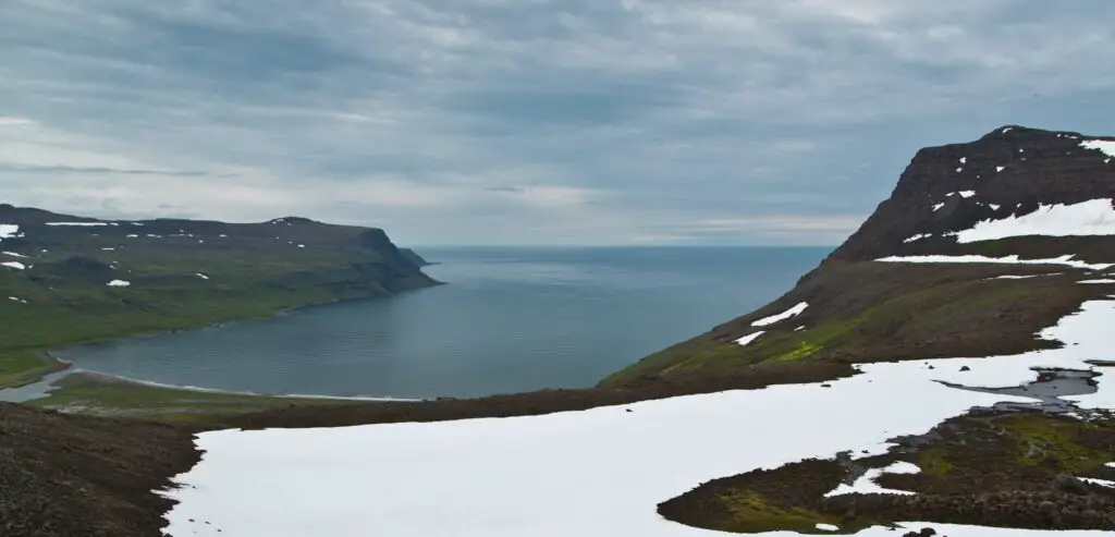 Point de vue à Reykjafjordur en Islande