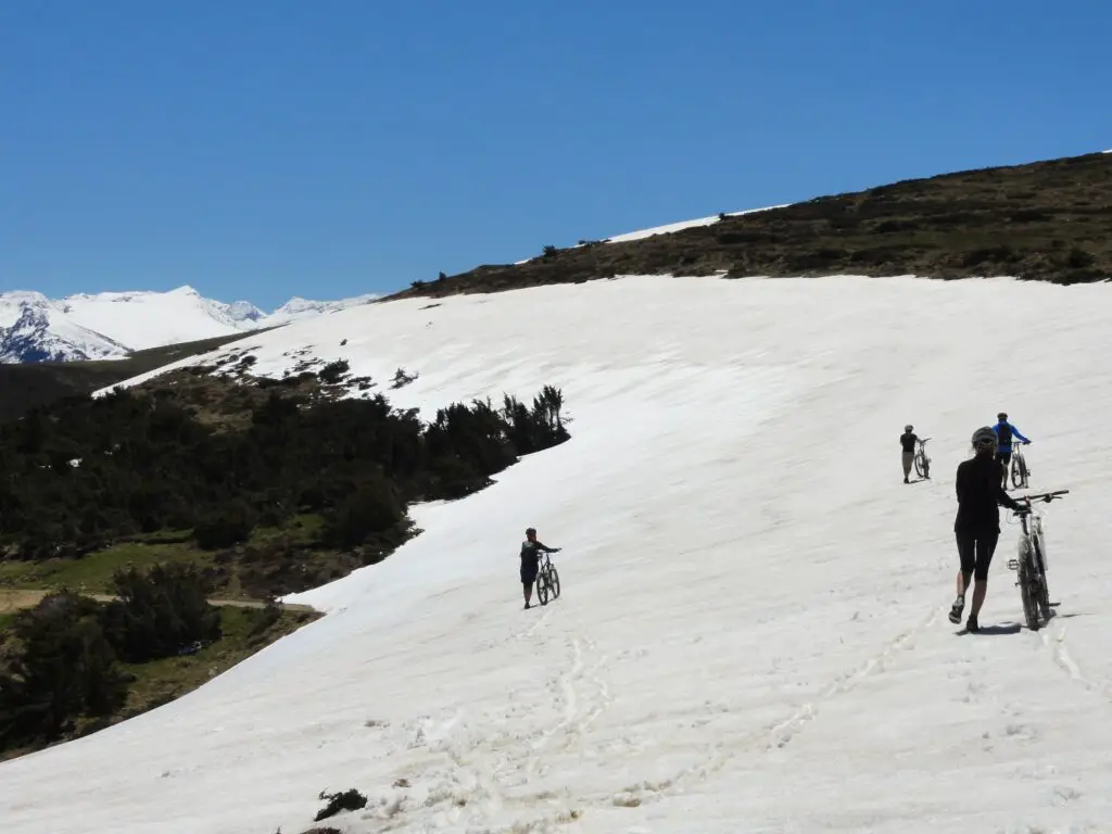 randonnée VTT sur la neige en ariège