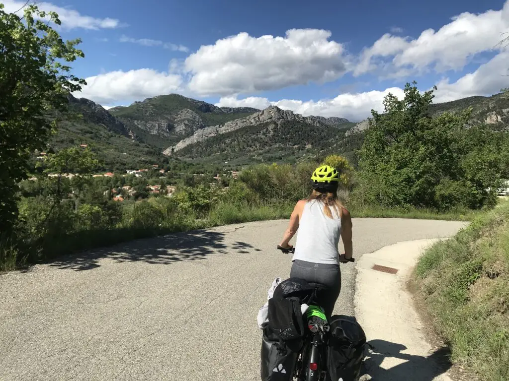 Route en direction de Buis-les Baronnies