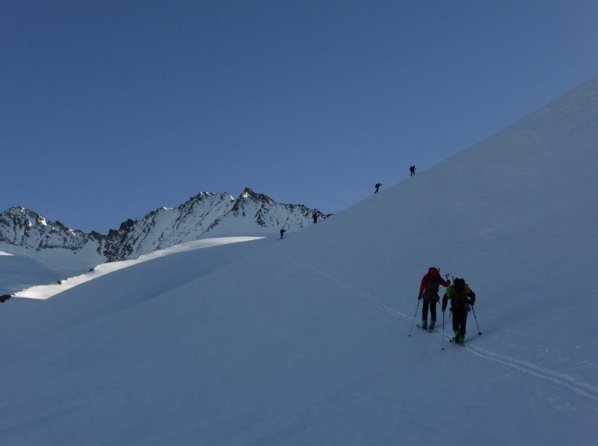 Ski de randonnée : Sommet-du  Gross Grünhorn en ski de randonnée