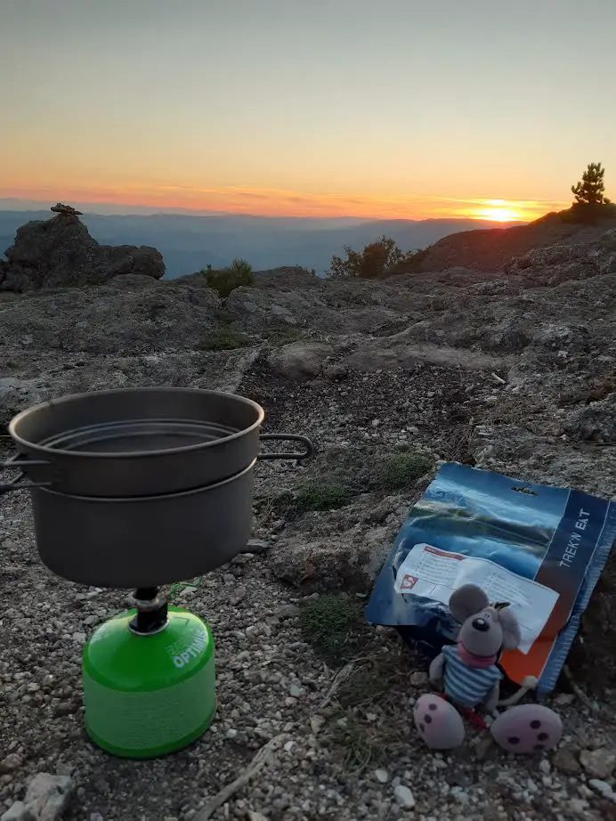 Test du réchaud à gaz crux Optimus dans le Caroux