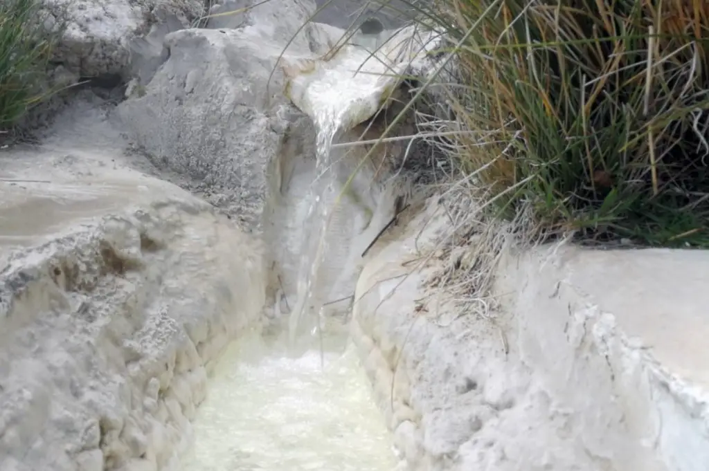 Approvisionnement en eau chaude des bassins des themes de Bagnaccio