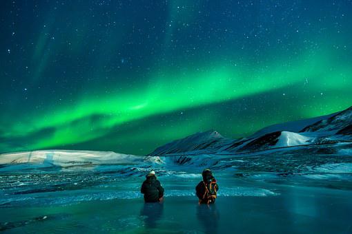 aurores boréales incontounables des curiosités du canada