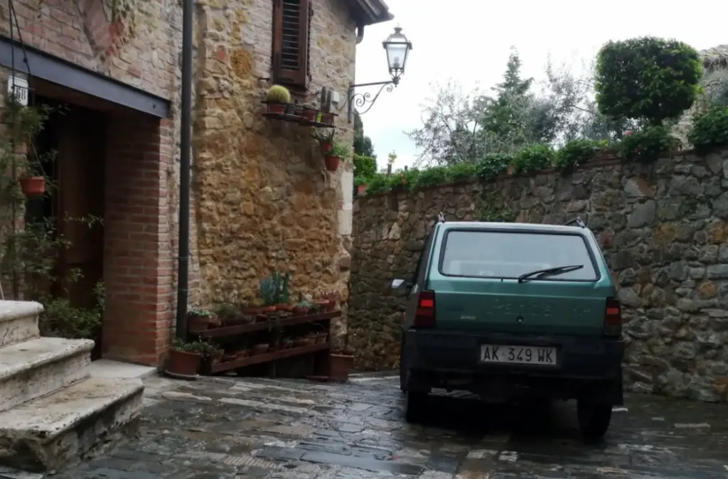 Fiat panda 4x4 un classique dans les campagnes en italie
