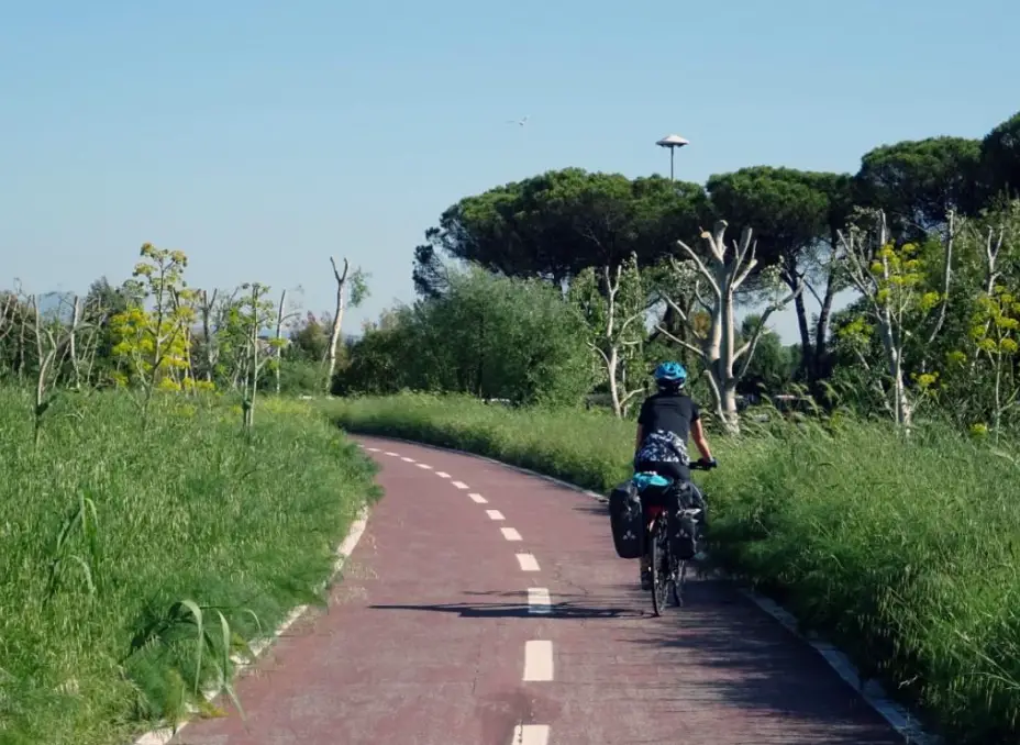 piste cyclable menant à rome