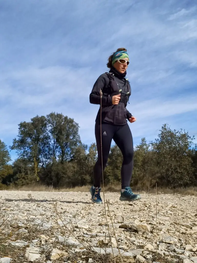 Retour terrain des habits Odlo utilisés en trail