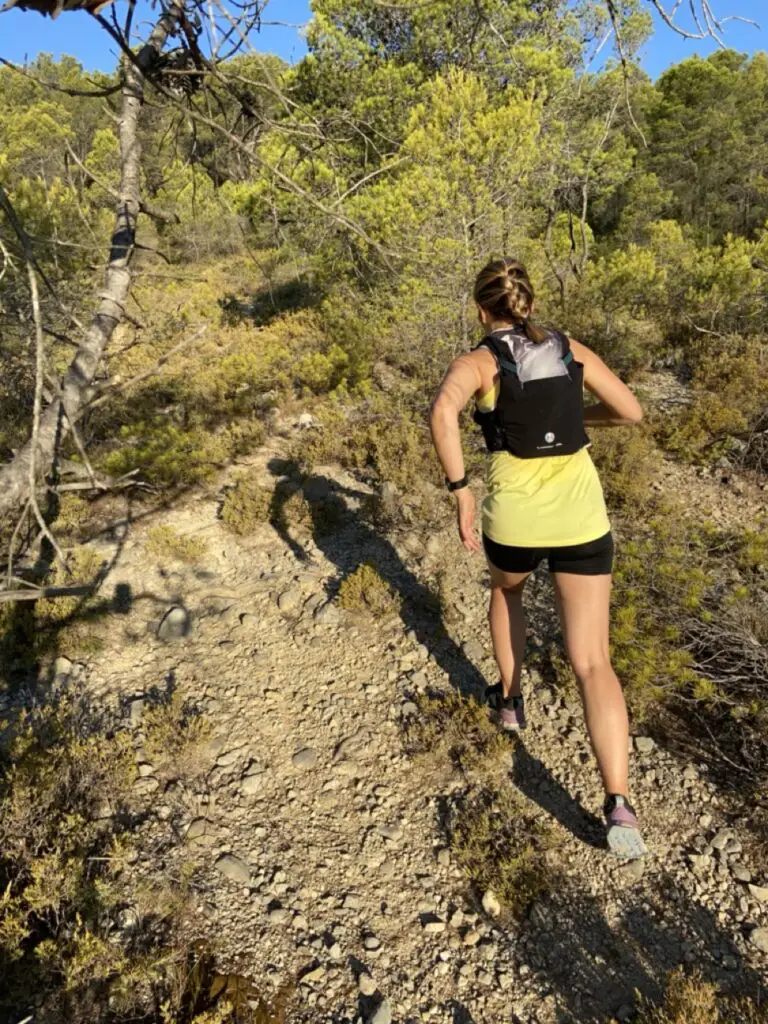 Fanny COULON à l'entrainement Trail au Pic Saint Loup