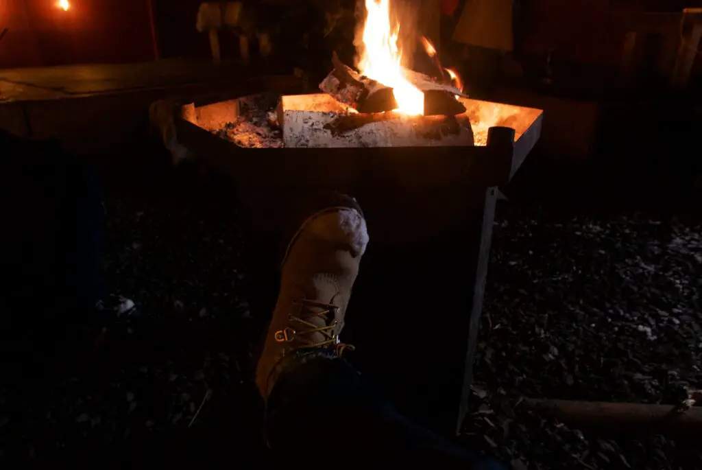 chaussure SOREL coin du Feu à camp Alta à Kiruna