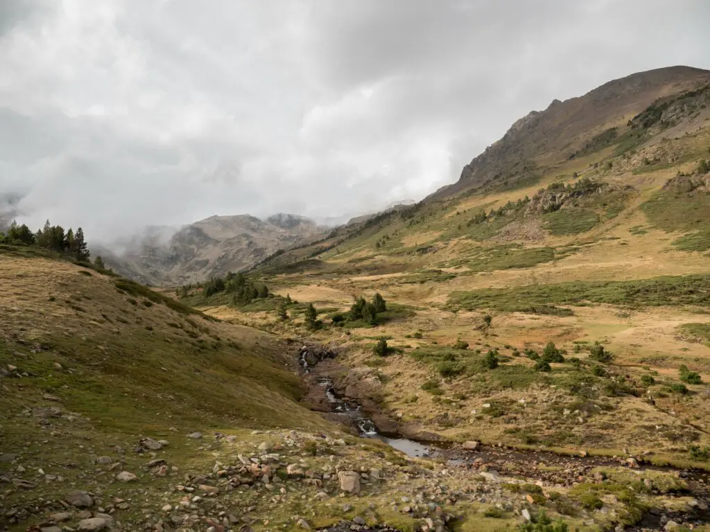 Paysage montagne randonnée pêche à la mouche Pyrénées