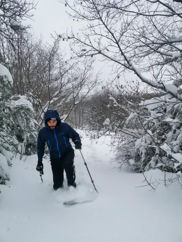 Falketind Veste Gore Norrona en hiver en Raquettes à neige