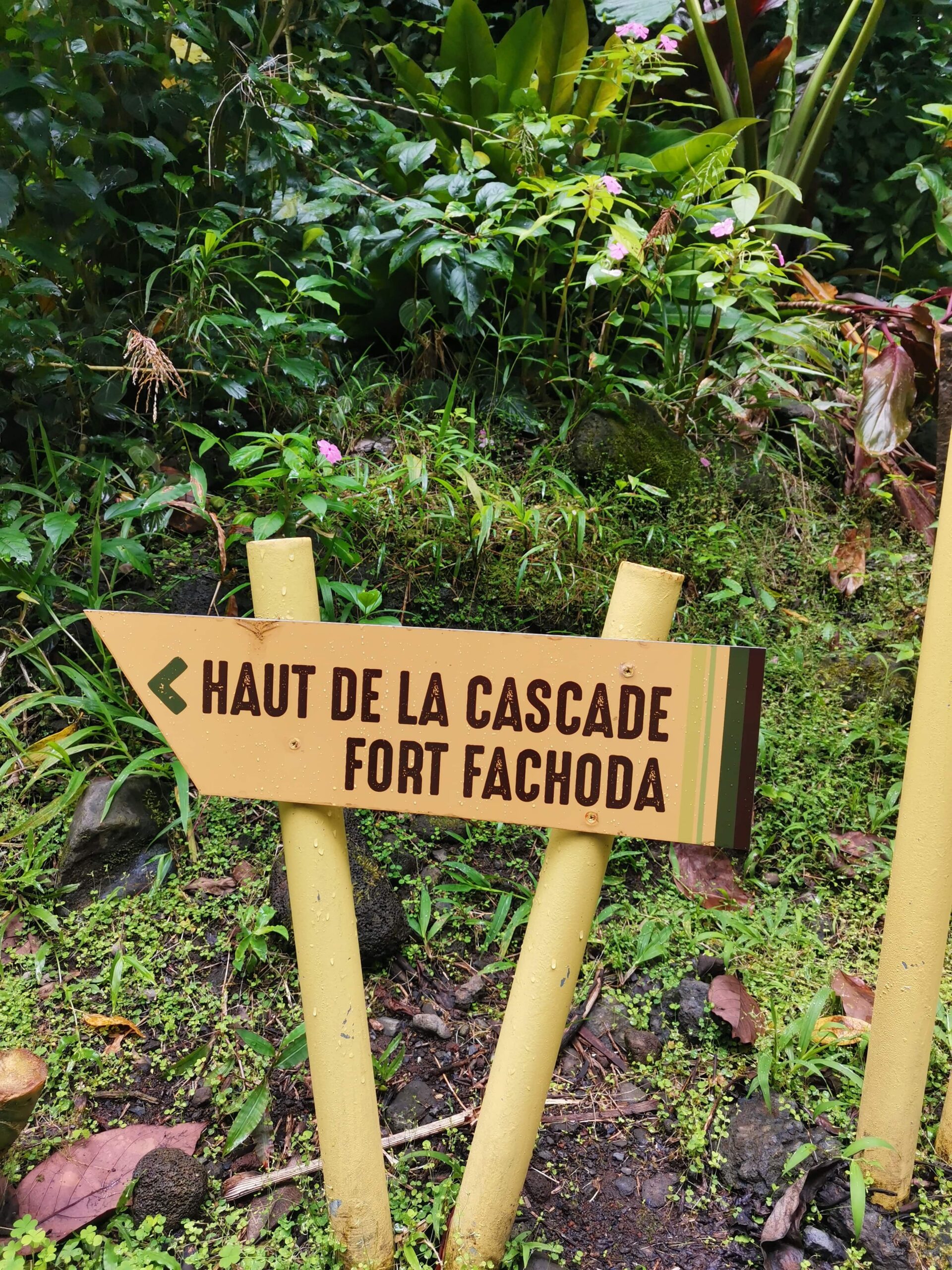 Panneau haut de la cascade de Loti_Vallée de la fautaua_Randonnée Tahiti