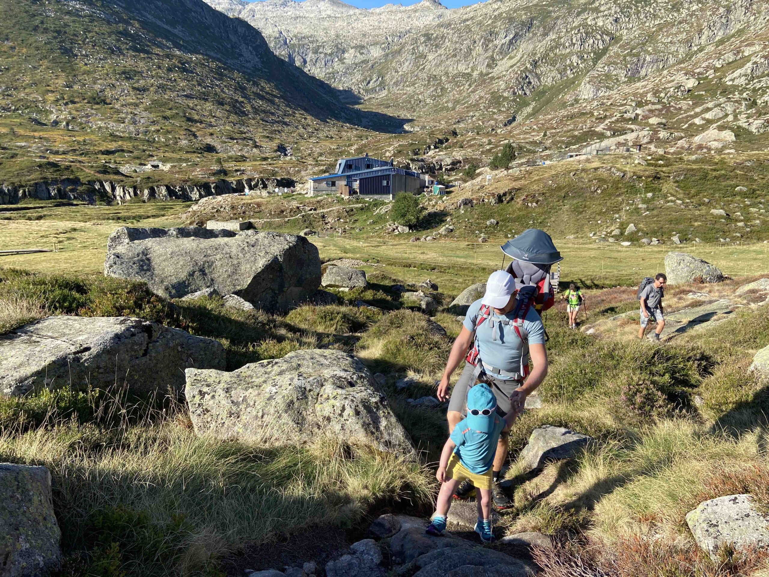 Randonnée en famille au refuge de Bassies