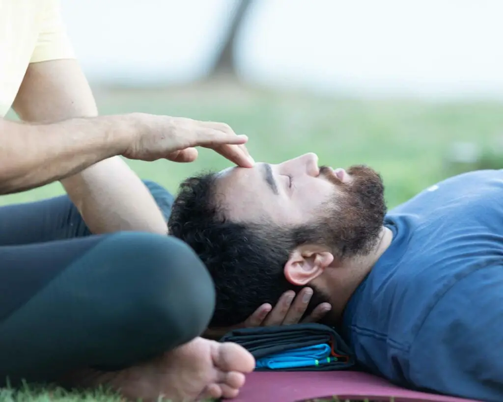 Yogathérapie reconnexion corps et esprit