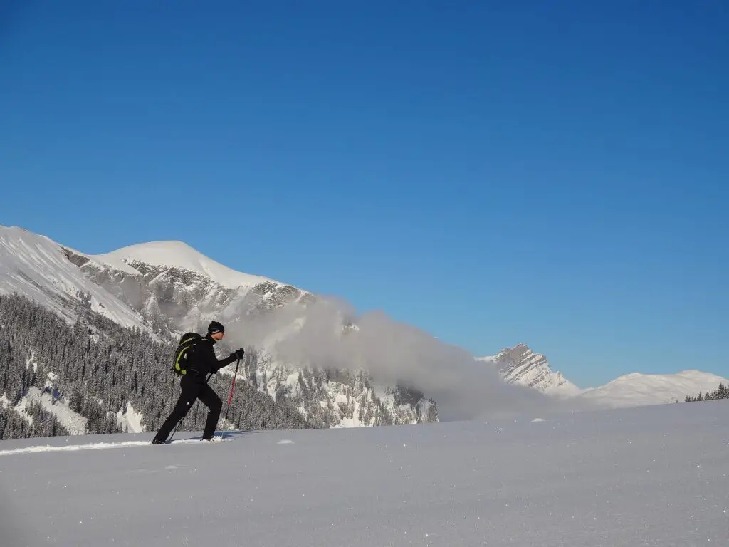 Raquettes à neige dans les Hautes-Pyrénées