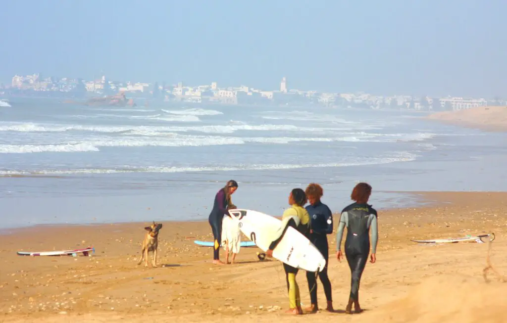 Surf à Essaouira au Maroc