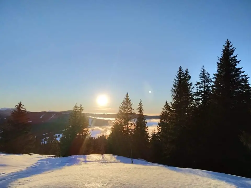 Test terrain des vêtements RAB dans les Vosges en ski de randonnée