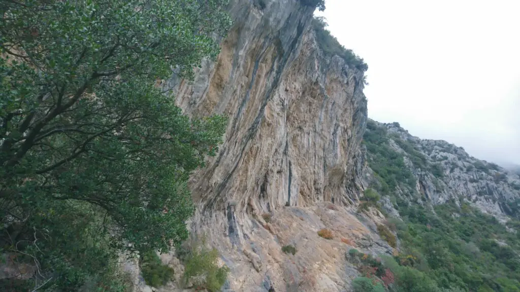 Castillon - secteur d'escalade en hiver