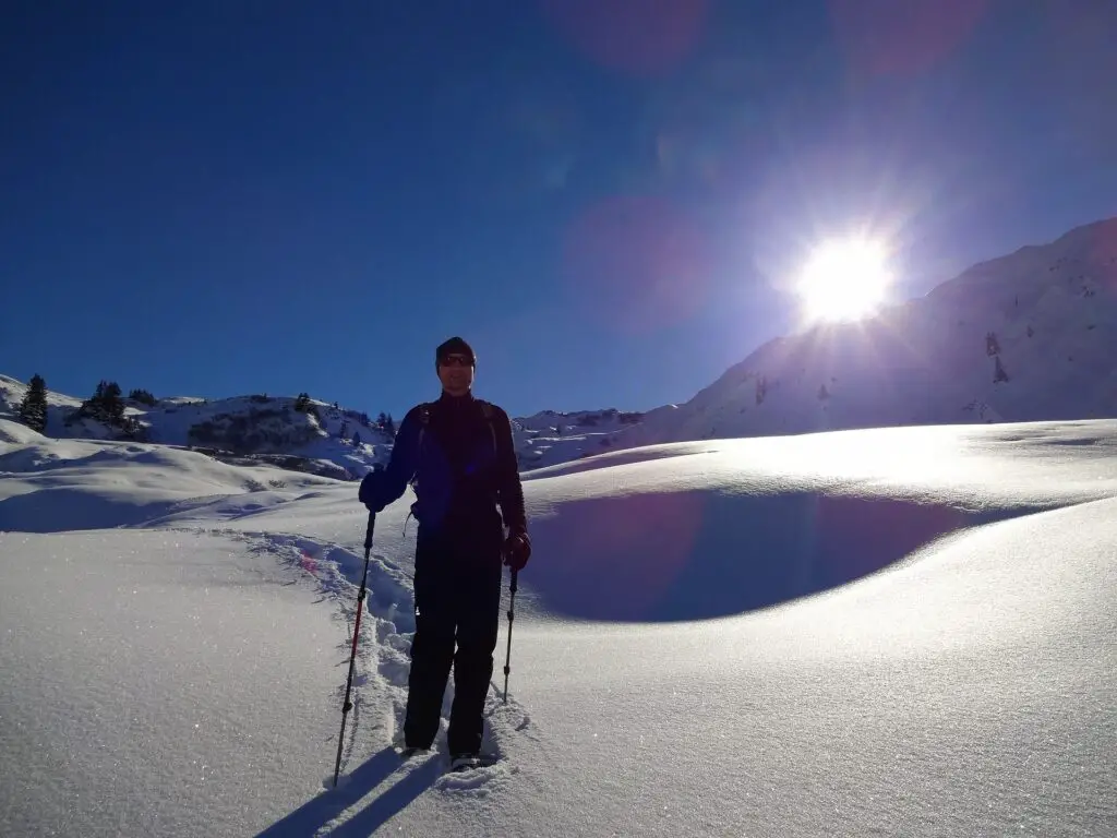 randonnée en raquettes à neige autour des menuires sur le Sentier des Girauds