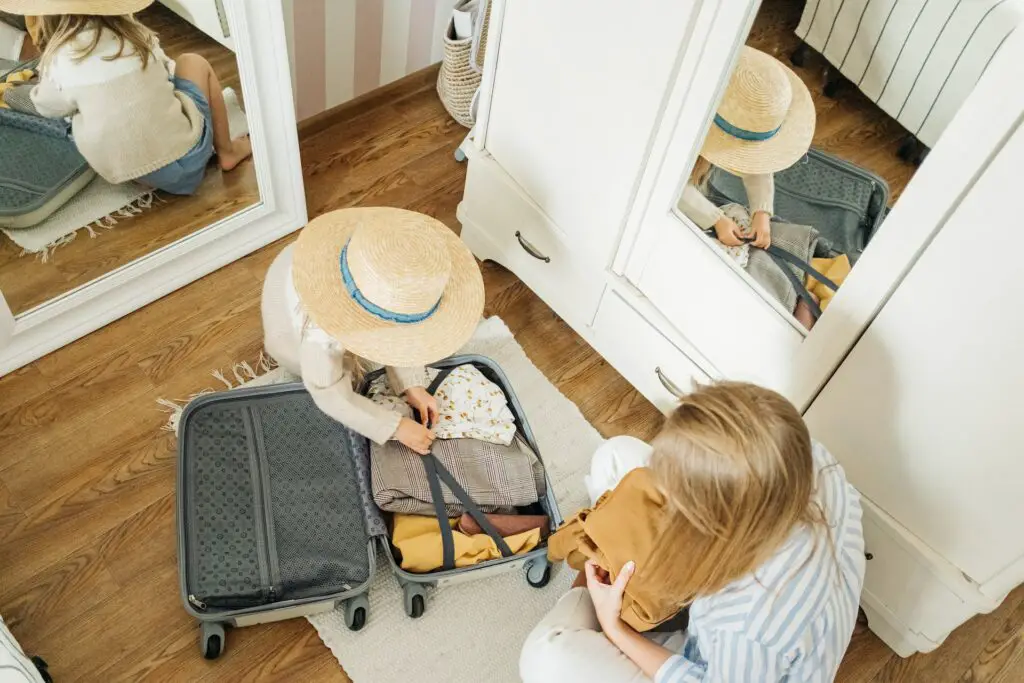 Tips for preparing luggage for a trip with a child