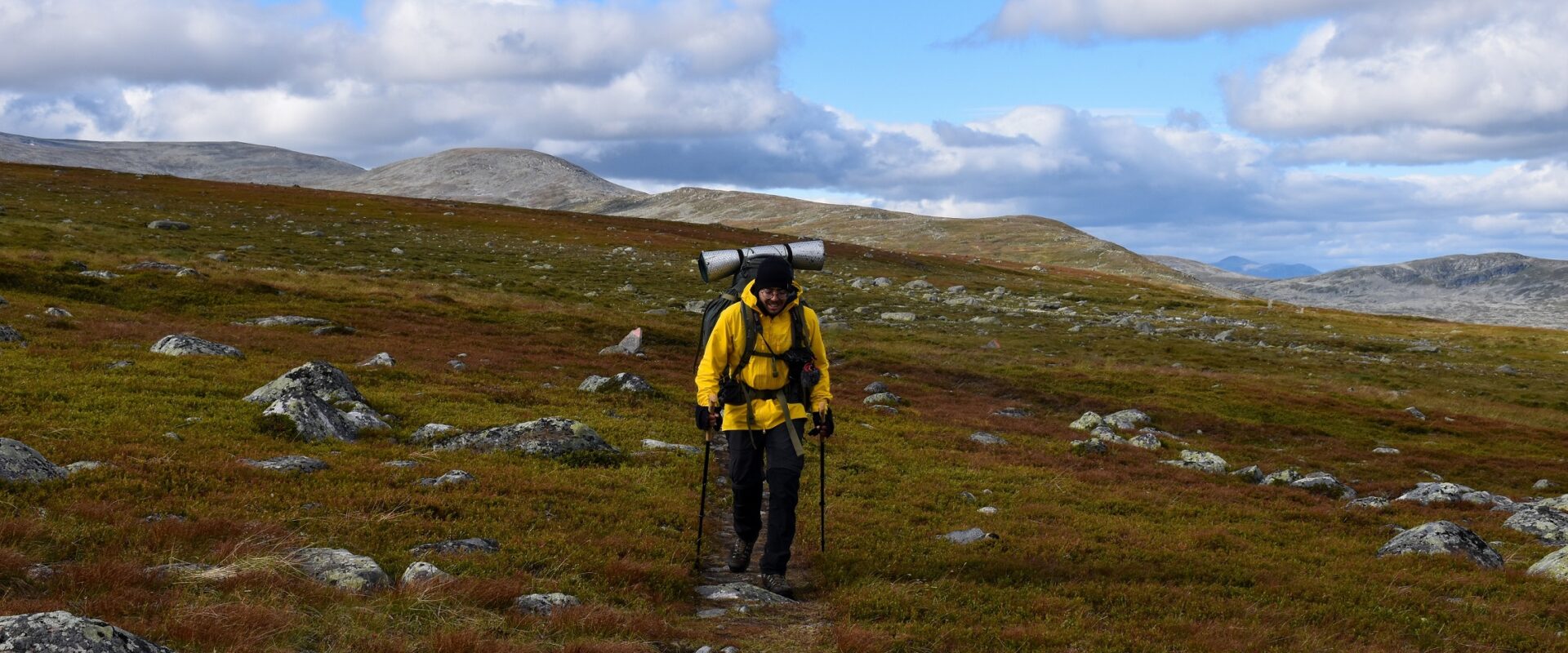 Retour terrain des batons de trekking KOMPERDELL CARBON C3 CLOUD testé en suède sur 19 jours de randonnée