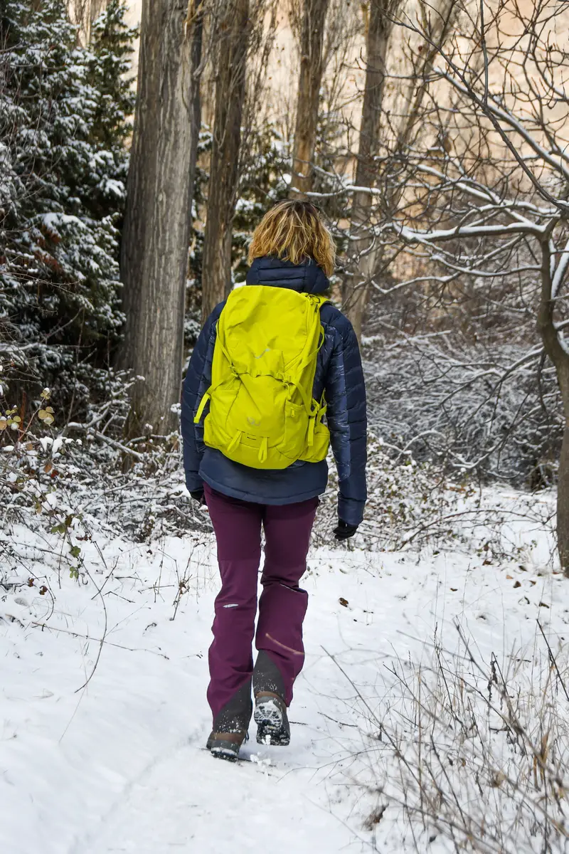 Test terrain pantalon uhsi fi trangoworld dans la neige