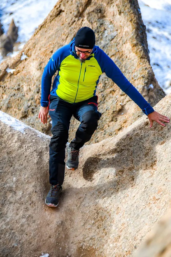 Test terrain de la veste TRX2 Hybrid de Trangoworld