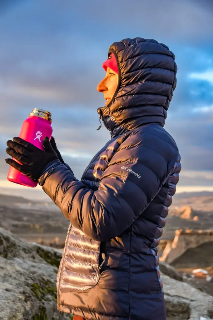 Grande gourde Hydro Flask isotherme pour boire chaud ou froid