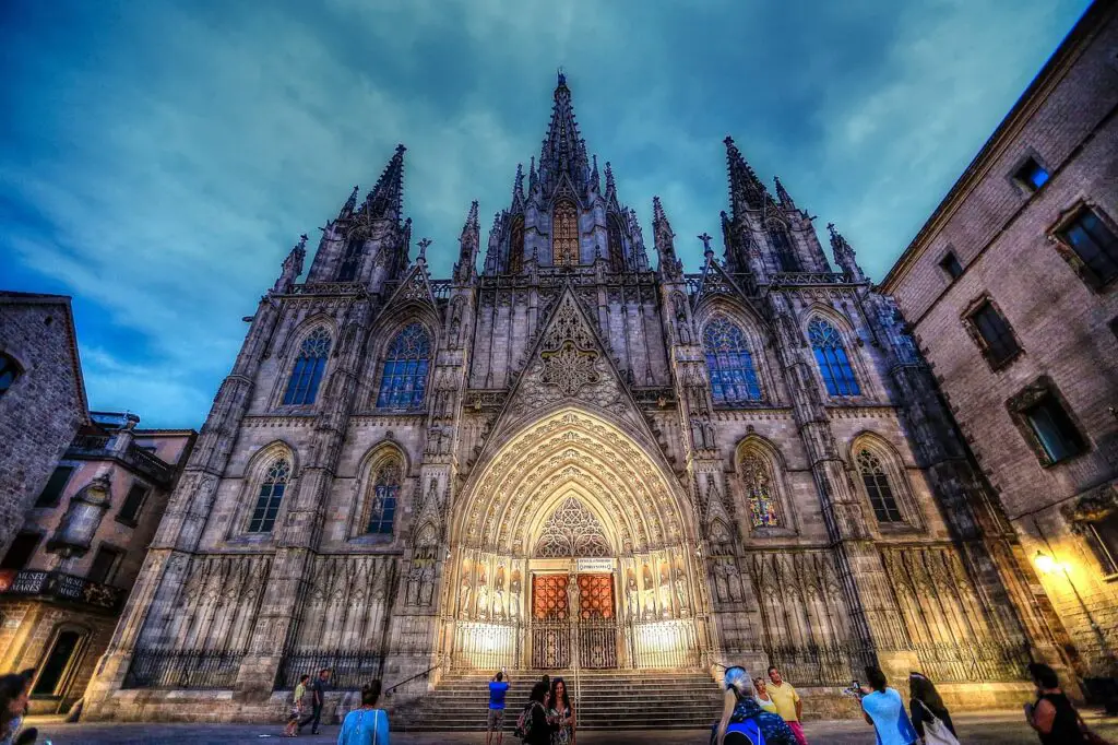 Se promener dans le quartier gothique de Barcelone