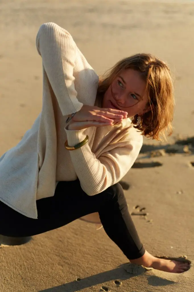 Elizabeth Madoré, professeur de yoga à Carnac dans le Morbihan