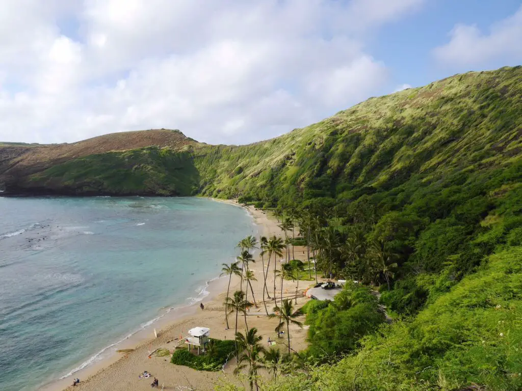 la baie d'Hanauma sur l'île d'Oahu