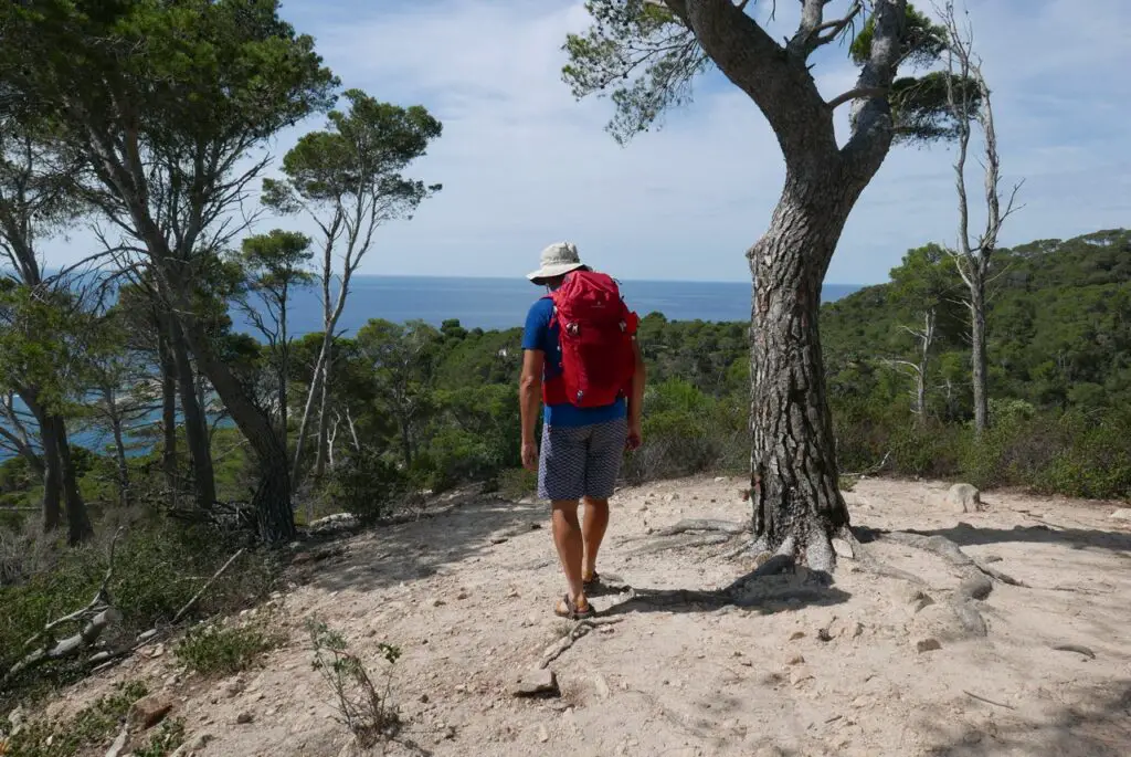 test sac à dos randonnée Ferrino agile 25 sur la costa brava