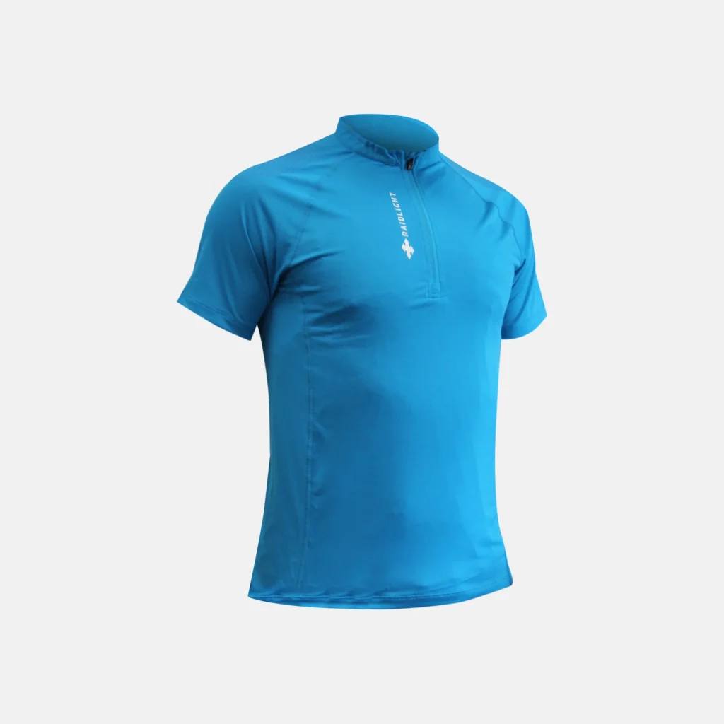 test vêtement trail running maillot activ run pour homme de raidlight