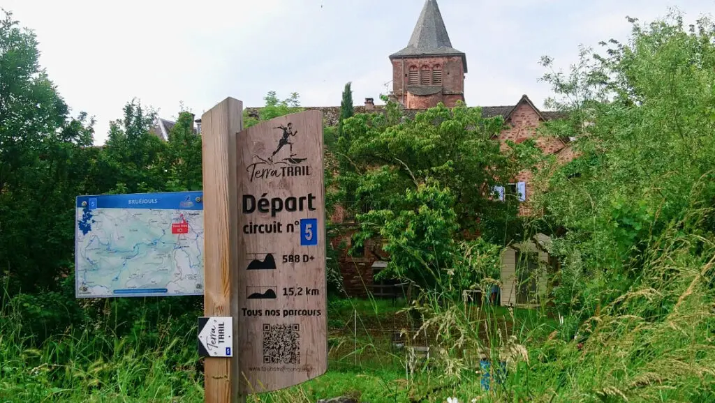 Parcours de trail permanent en Aveyron (Bruejouls)