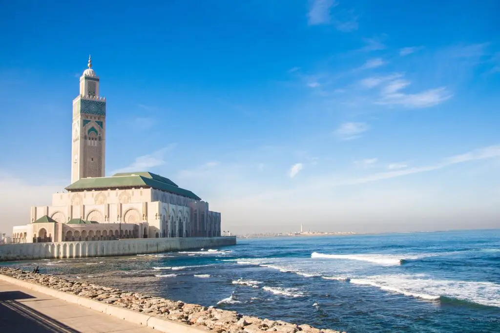 Visiter la mosquée de Casablanca au Maroc