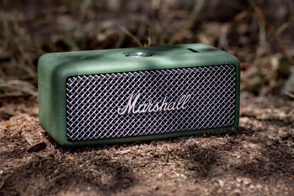 Avis sur l'enceinte Marshall Emberton après plusieurs mois de test en activité outdoor