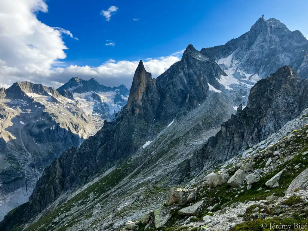 Le Portalet (3343m).