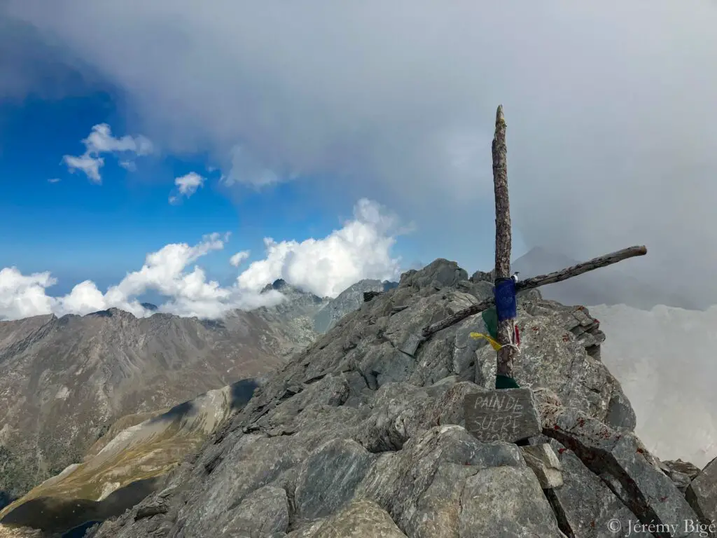 Sommet du Pain de Sucre (3208m) durant la Trans'Alpes.