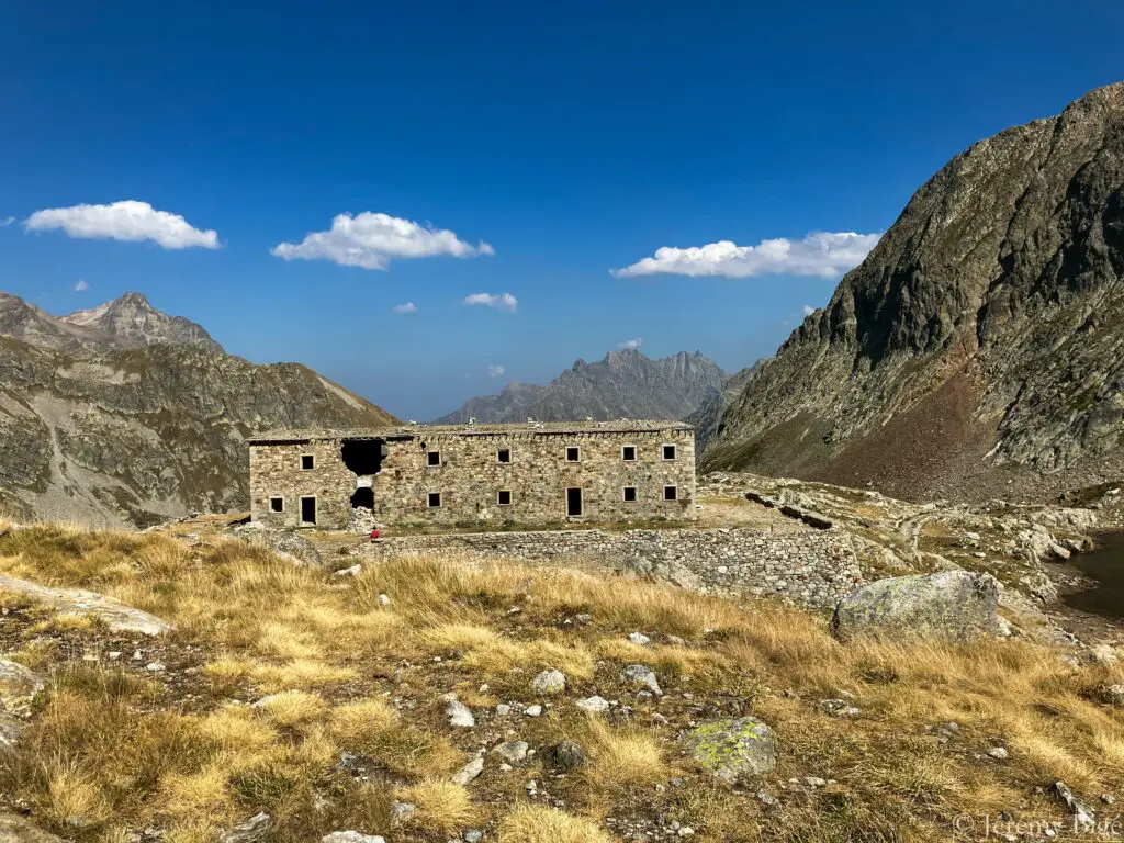 Casemate vers la Baisse de Druos en Italie.