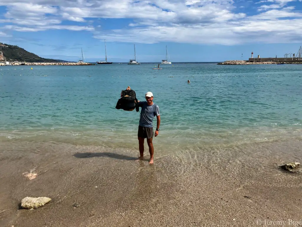 Arrivée à Menton après 21 jours de marche, terme de la Trans'Alpes !